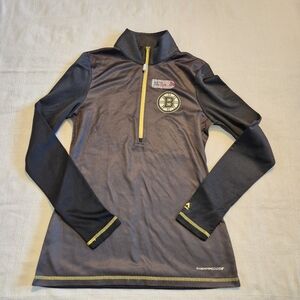 Majestic women's size Small Boston Bruins long sleeve shirt, New